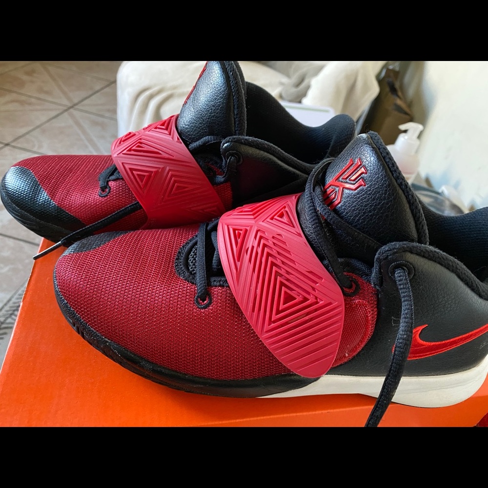 Nike boy shoes